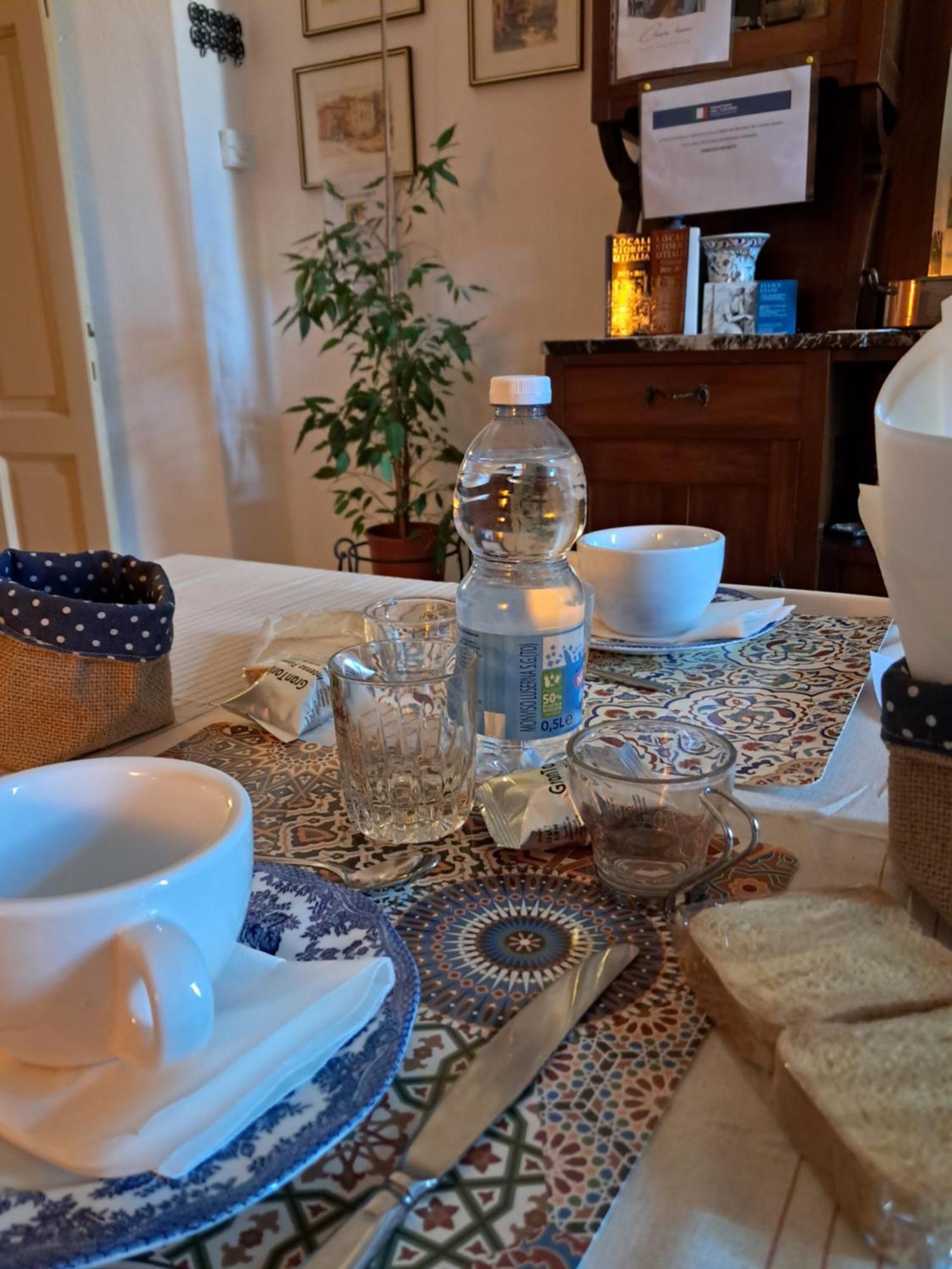 Bed & Breakfast Chiara San Sebastiano Curone Ngoại thất bức ảnh